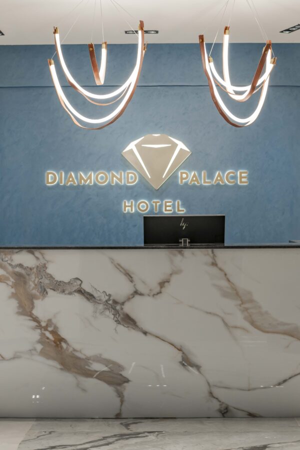 DIAMOND HOTEL PALACE